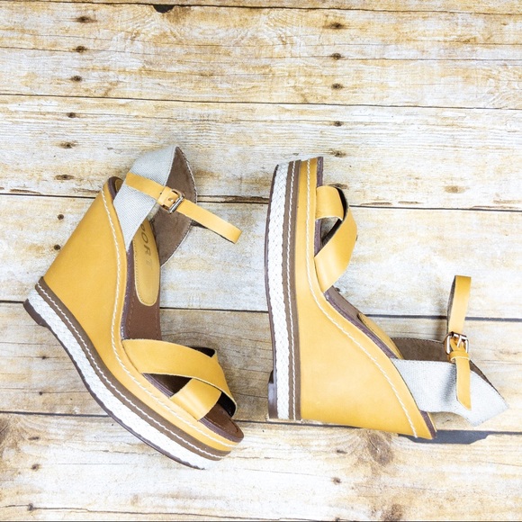 Report Shoes - Report Espadrilles Platform Wedge Mustard Cream 10